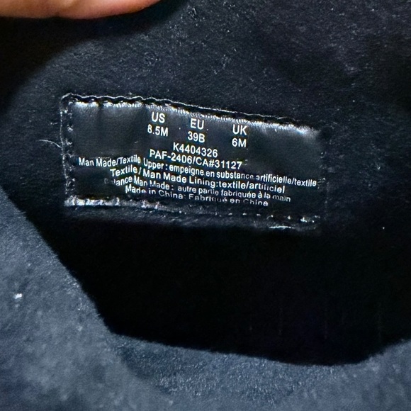 🌼🌟NWOT DKNY Women's Black and White Winter Boots - Picture 5 of 12